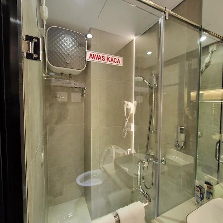 Apartemen Pollux Habibie Batam Exterior foto